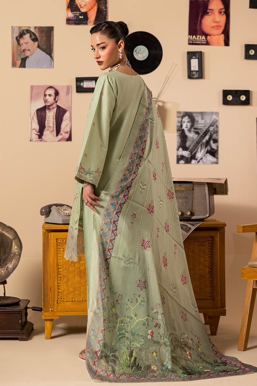 Skye – Luxury Pret (3PC)