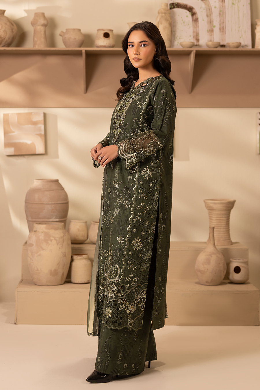 Moon Eyed - Printed Luxury Pret (3PC)