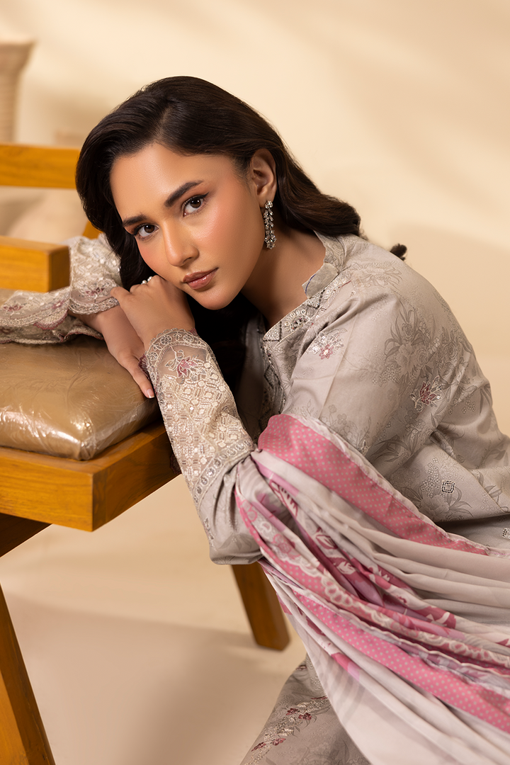 Nevara - Printed Luxury Pret (3PC)