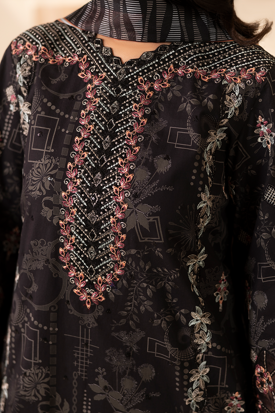 Bianca - Printed Luxury Pret (3PC)