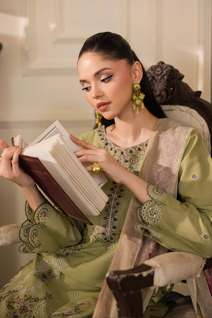 Apatite- Luxury Pret (3PC)
