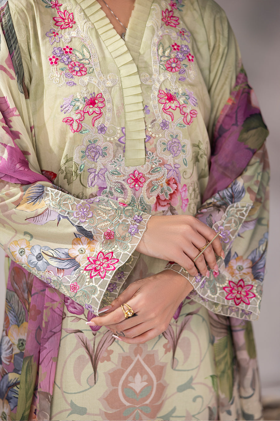 RAYA – Printed Luxury Pret (3Pcs)
