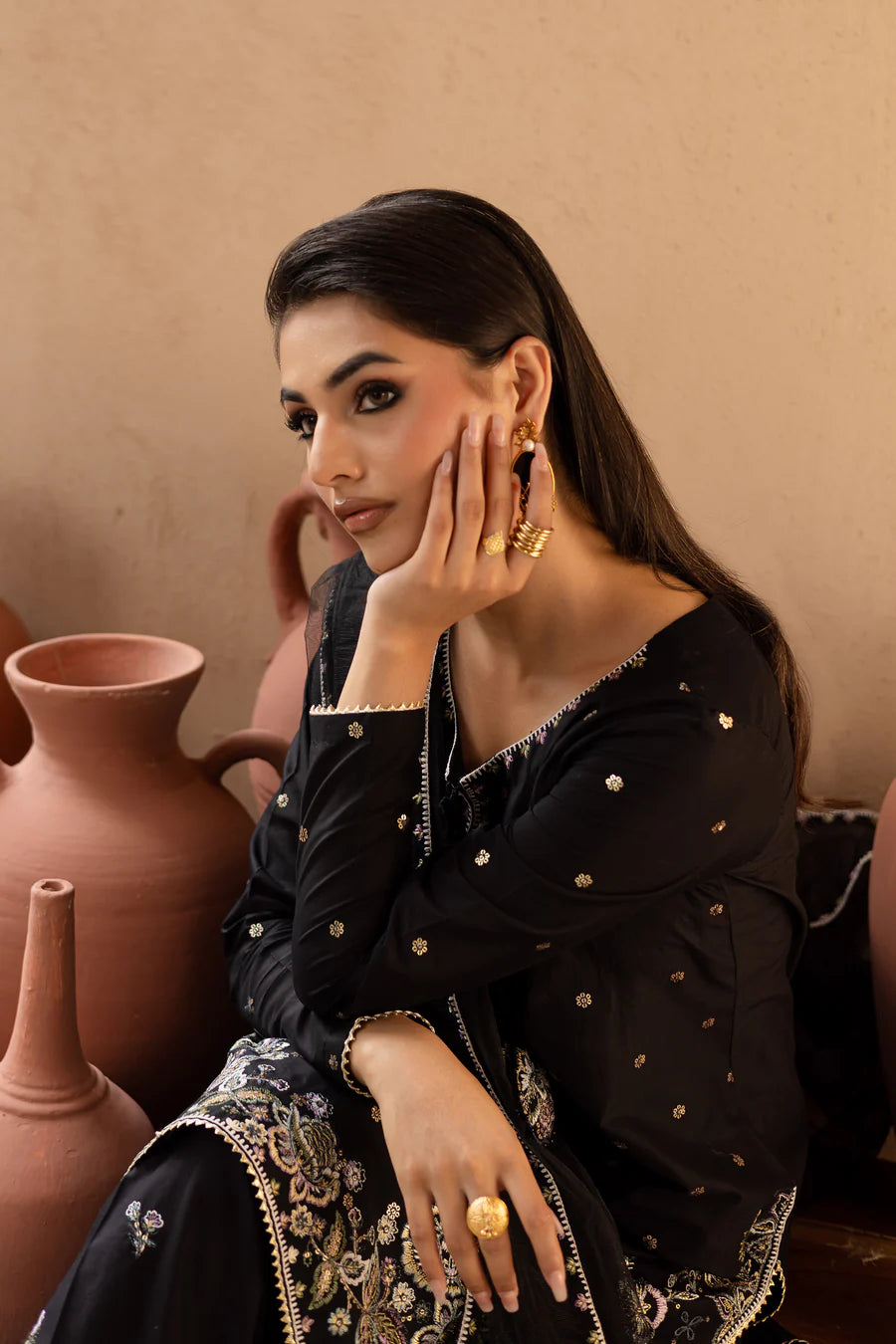 Siyah Gul - 3 PC Embroidered Dress