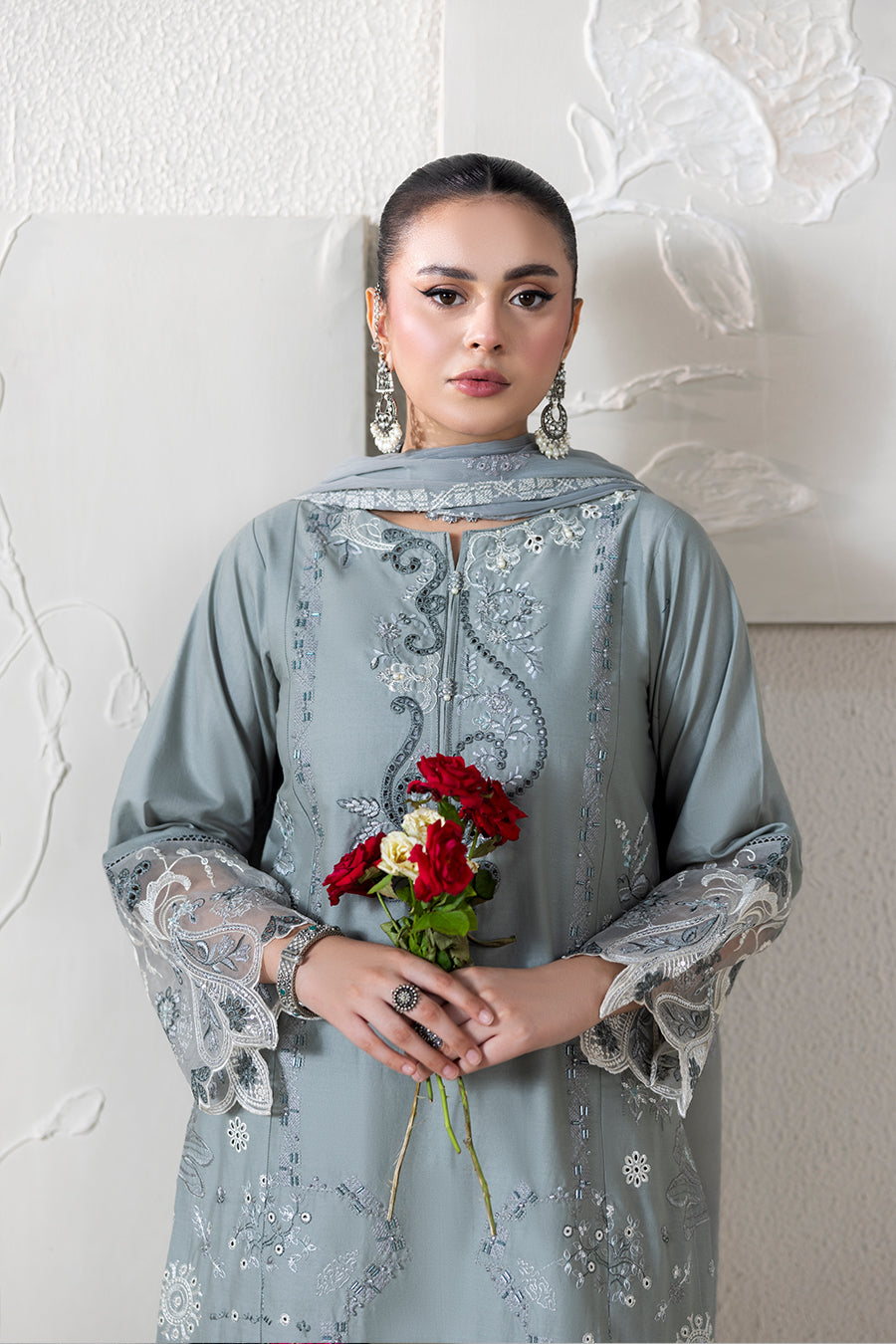 AINA