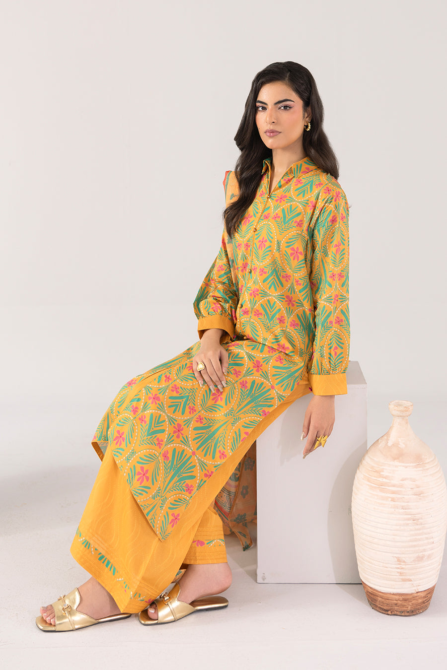 Artisan Muse-Printed Luxury Pret(3Pcs)