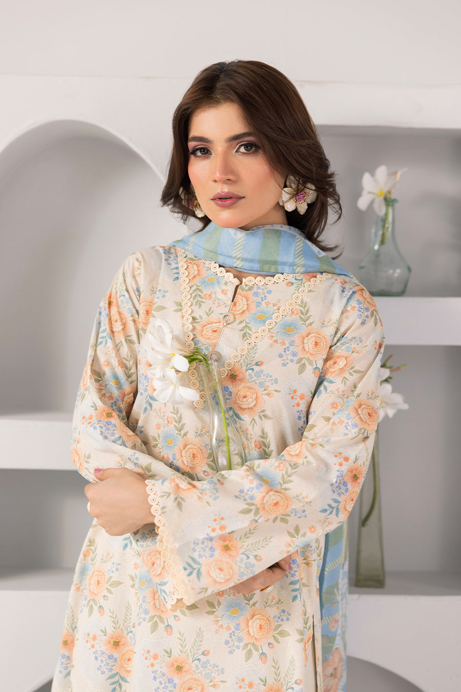 Bloom Theory-Printed Luxury Pret(3Pcs)