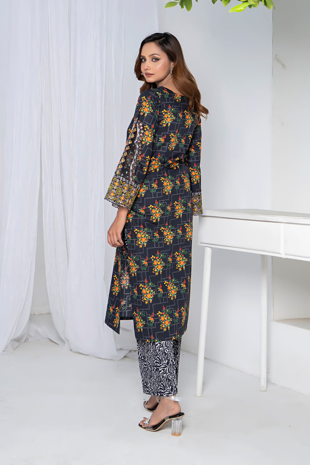 Dhara 2Pc - Printed Khaddar Dress