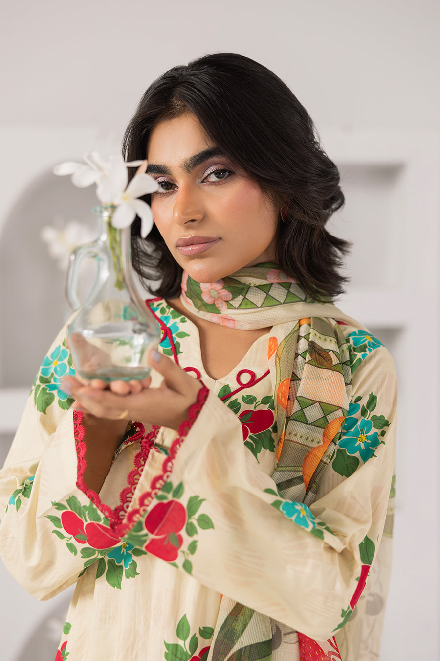 Golden Glow-Printed Luxury Pret(3Pcs)