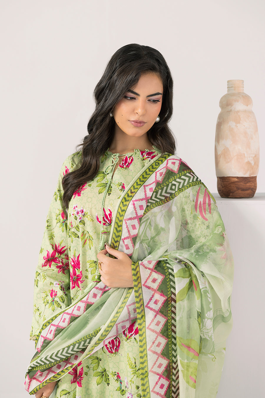 Petal Poetry-Printed Luxury Pret(3Pcs)