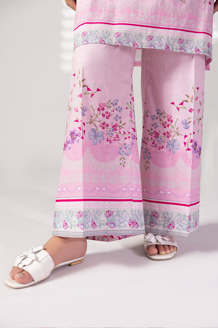 ROSY ELEGANCE
