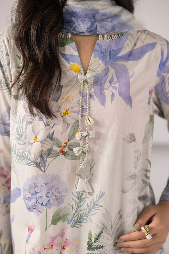 Soft Petal-Printed Luxury Pret(3Pcs)