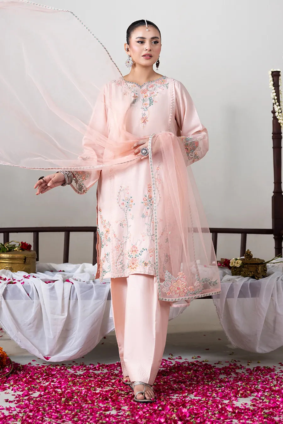 Chaman Ara Emb-3PC - Zeenat Pret