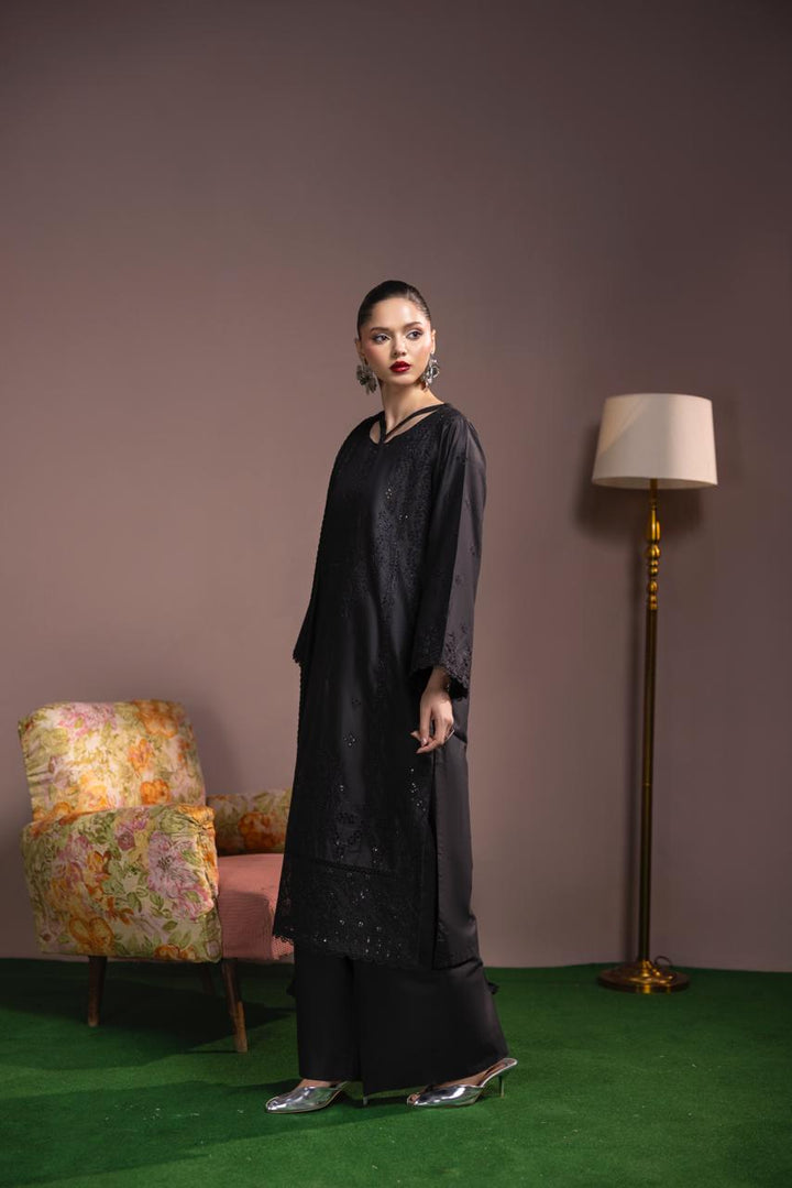 Obsidian-Luxury Pret (3PC)
