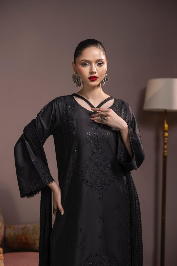 Obsidian-Luxury Pret (3PC)