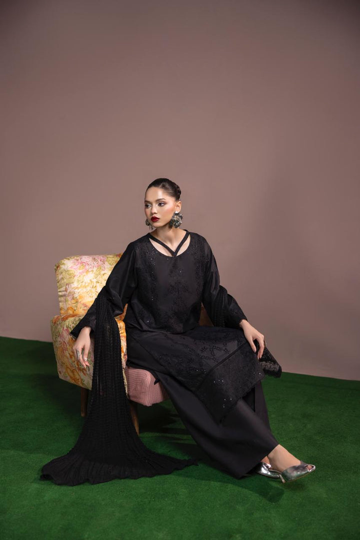 Obsidian-Luxury Pret (3PC)