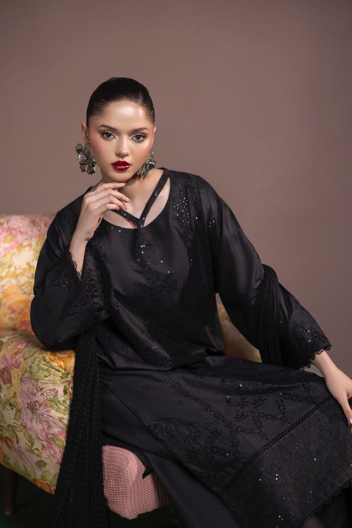 Obsidian-Luxury Pret (3PC)