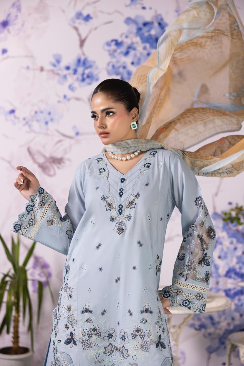 Aquamarine-Luxury Pret (3PC)