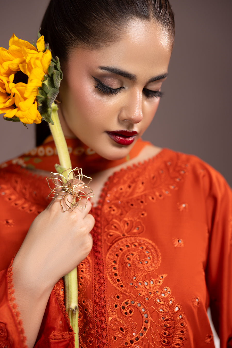Fire Opal Emb-3PC - Zeenat Pret