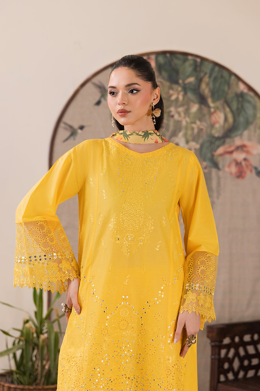 Golden Topaz Emb-3PC - Zeenat Pret