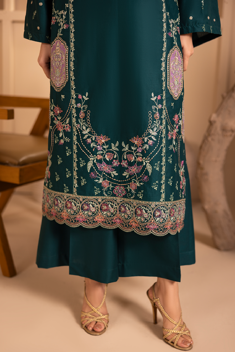 Mehar Emb-3PC - Zeenat Pret