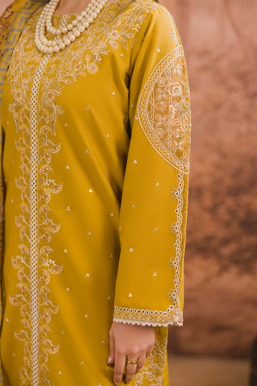 Nazneen Emb-3PC - Zeenat Pret
