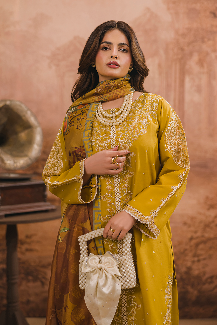 Nazneen Emb-3PC - Zeenat Pret