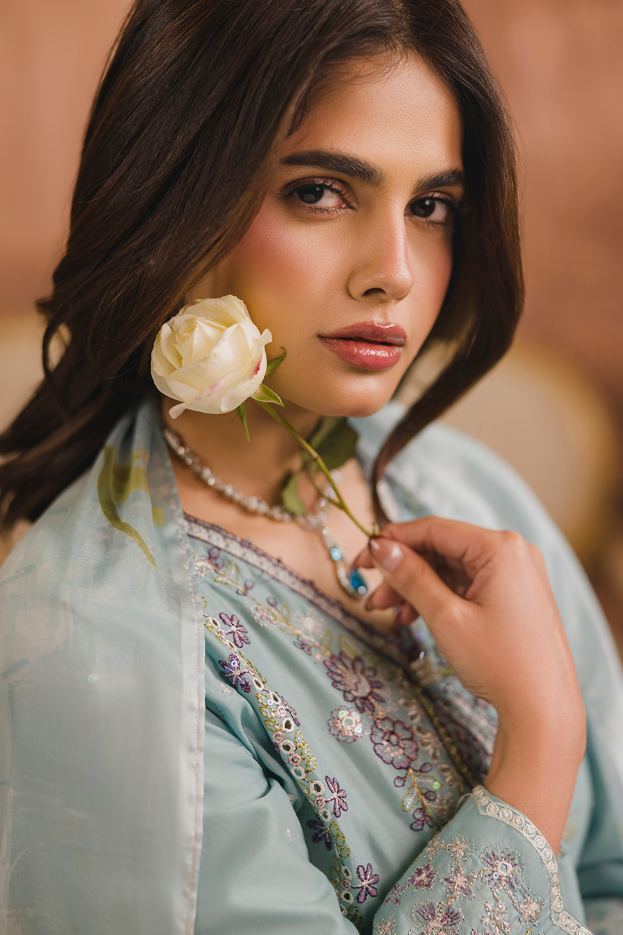 Pareesa Emb-3PC - Zeenat Pret