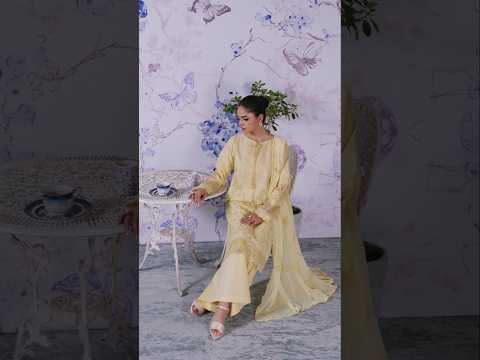 Amber- Luxury Pret (3PC)